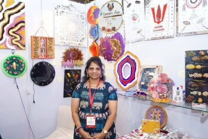 Resin artist